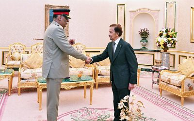 HIS MAJESTY THE SULTAN AND YANG DI-PERTUAN OF BRUNEI DARUSSALAM RECEIVES IN AUDIENCE CHAIRMAN JOINT CHIEFS OF STAFF COMMITTEE, PAKISTAN ARMED FORCES