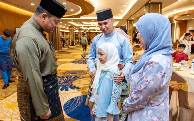 312 ROYAL BRUNEI ARMED FORCES CHILDREN WITH DIFFERENT ABILITIES RECEIVE DONATIONS